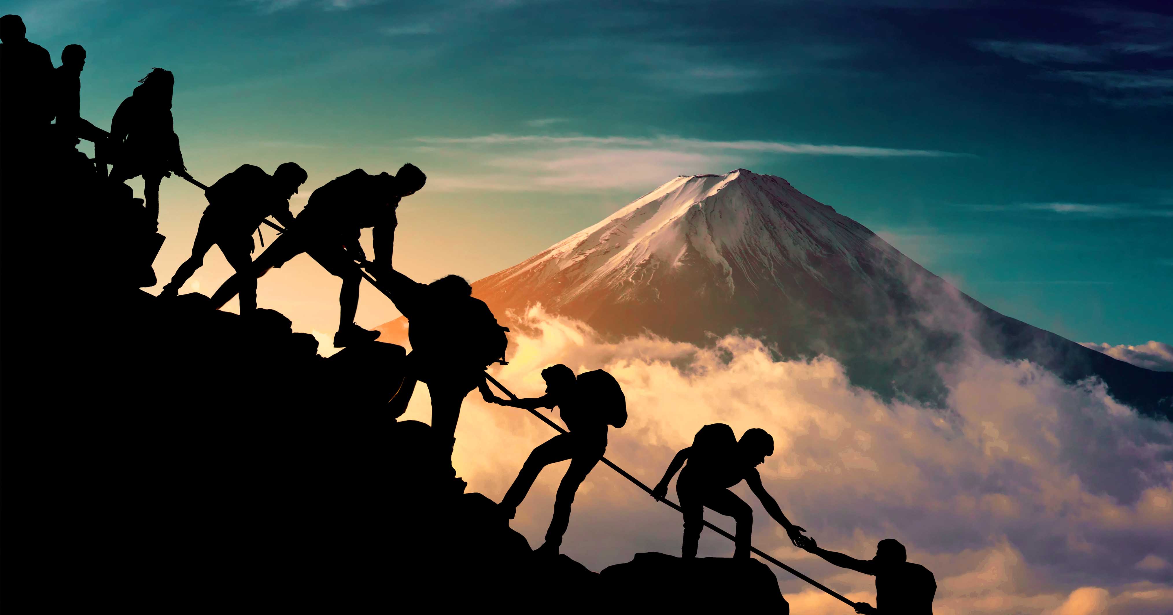 An image of people queueing at an airport.